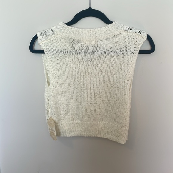 Altered state new with tags crop sweater vest - Picture 4 of 4